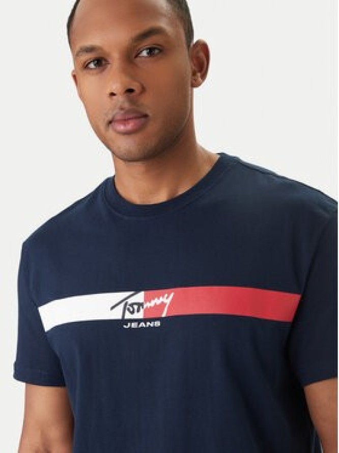 Tommy Jeans T-Shirt DM0DM22539 Granatowy Regular Fit