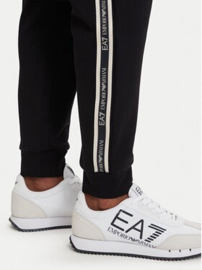 EA7 Emporio Armani Spodnie dresowe 7M002198 AF10377 UC001 Czarny Slim Fit