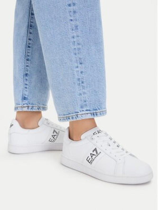 EA7 Emporio Armani Sneakersy 7X000332 AF10848 MZ172 Biały