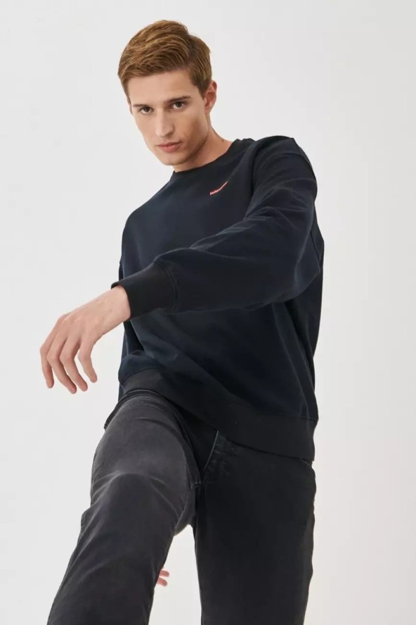 WRANGLER RICK&MORTY CREW MĘSKA BLUZA KLASYCZNA BLACK W6R1HN100 112144802