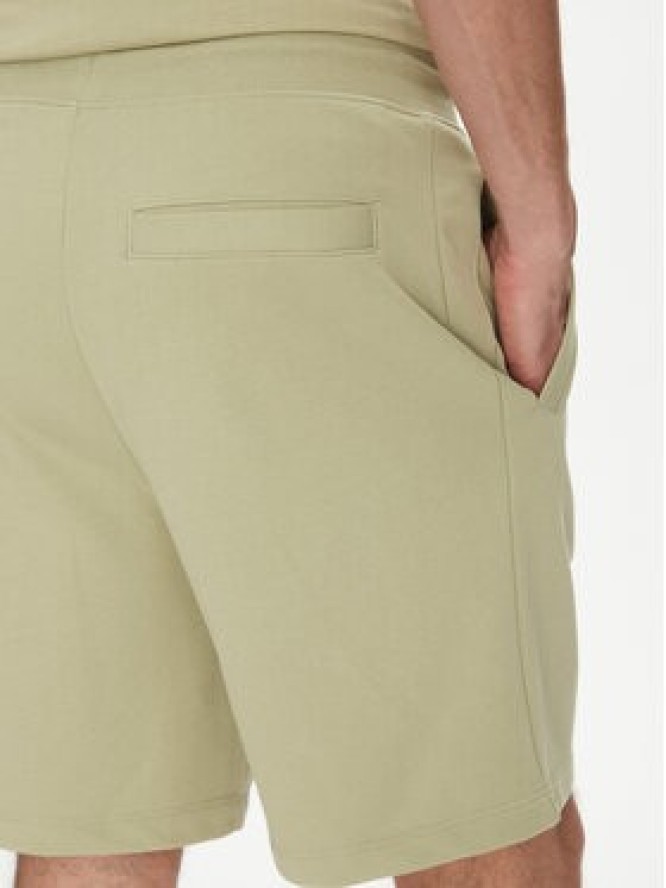 HUGO Szorty sportowe Diz222 50466196 Zielony Regular Fit