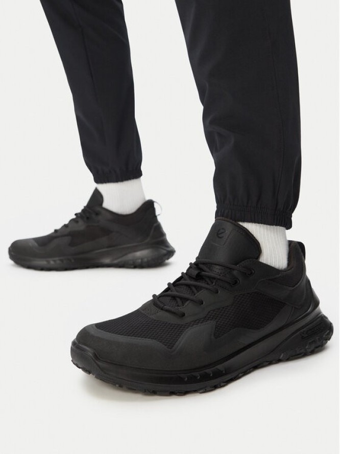 ECCO Sneakersy Ult-Trn 82433451094 Czarny