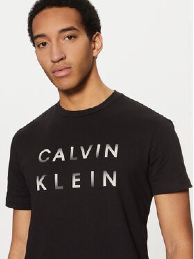 Calvin Klein T-Shirt K10K114156 Czarny Regular Fit