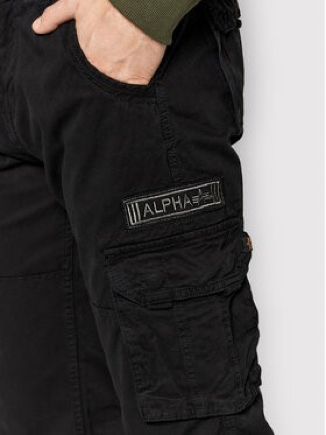 Alpha Industries Spodnie materiałowe Jet 101212 Czarny Straight Fit