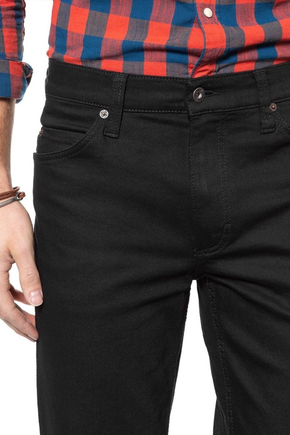 MUSTANG TRAMPER MĘSKIE SPODNIE JEANSOWE MIDNIGHT BLACK 0111 3175 490