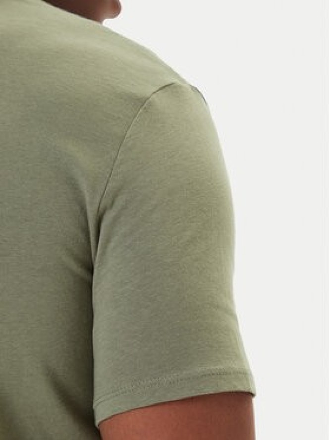 Mustang T-Shirt Austin 1016857 Czerwony Regular Fit