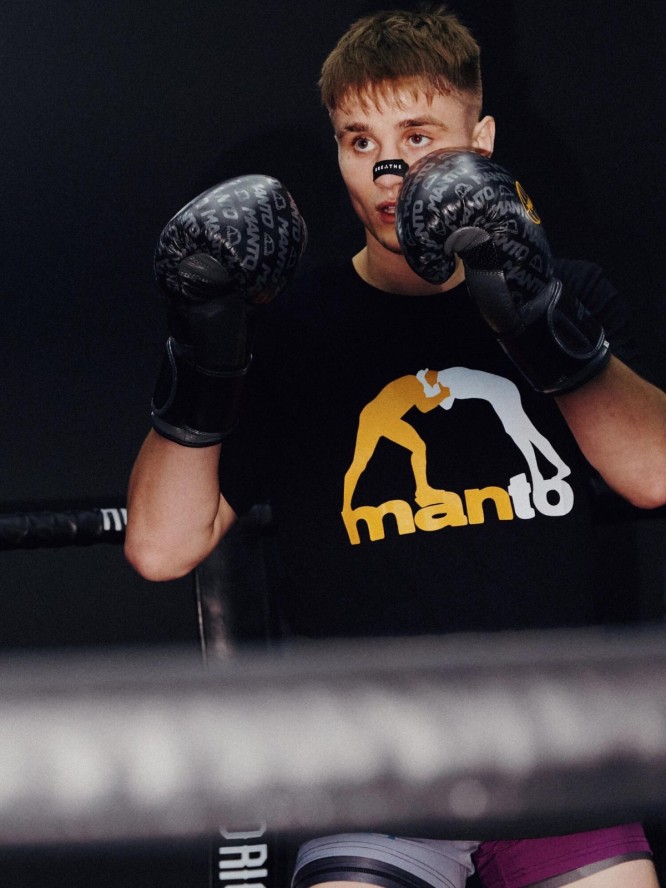 MANTO t-shirt LOGO czarny