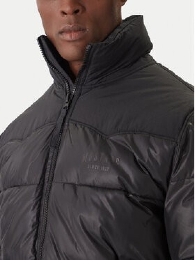 Mustang Kurtka zimowa Oakfield 1016895 Czarny Regular Fit