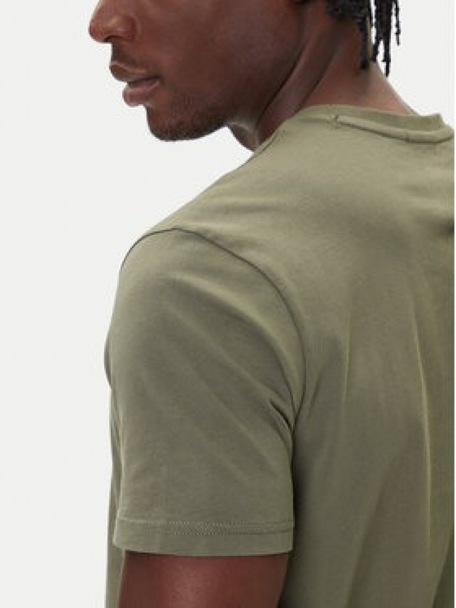 Napapijri T-Shirt Salis NP0A4H8D Zielony Regular Fit