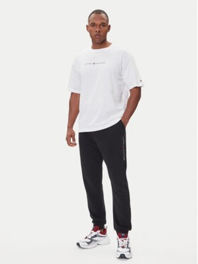 Tommy Hilfiger T-Shirt UM0UM03685 Biały Regular Fit