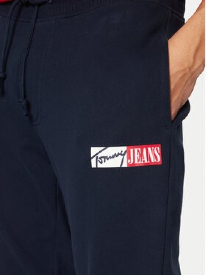 Tommy Jeans Spodnie dresowe Entry DM0DM20277 Granatowy Slim Fit