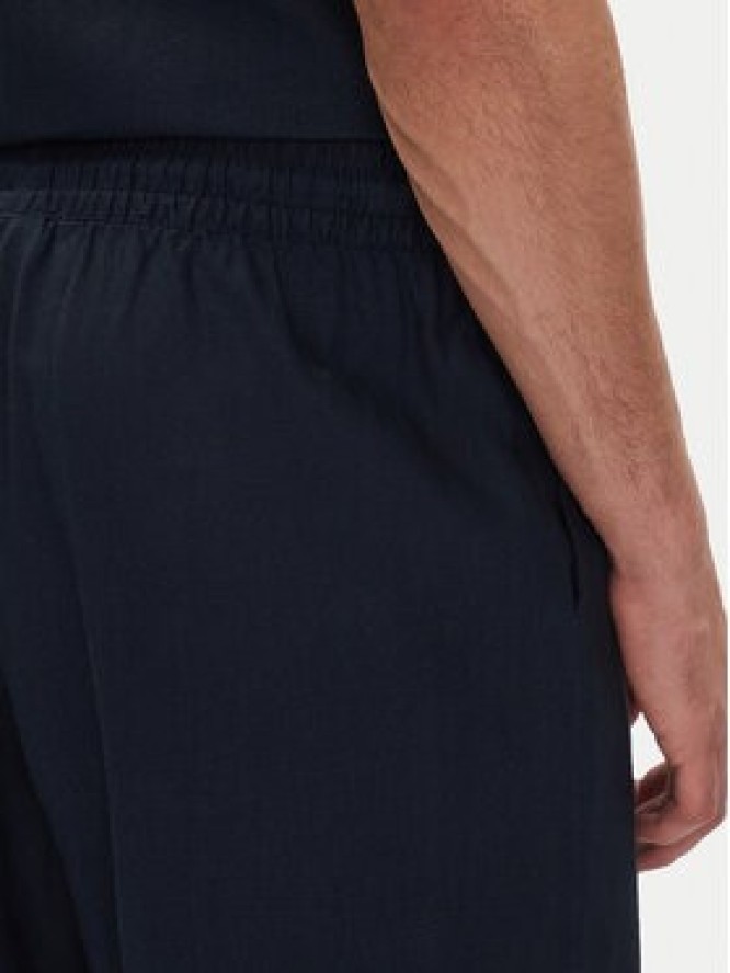 Emporio Armani Spodnie materiałowe EM000586 AF12356 UB102 Granatowy Regular Fit