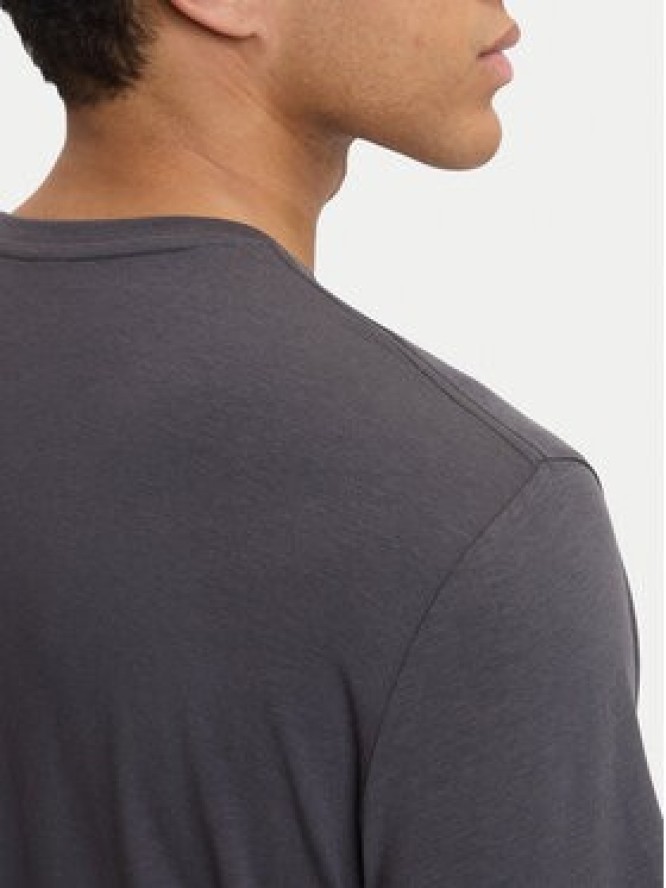 Guess T-Shirt M6RI62 JR06K Szary Regular Fit