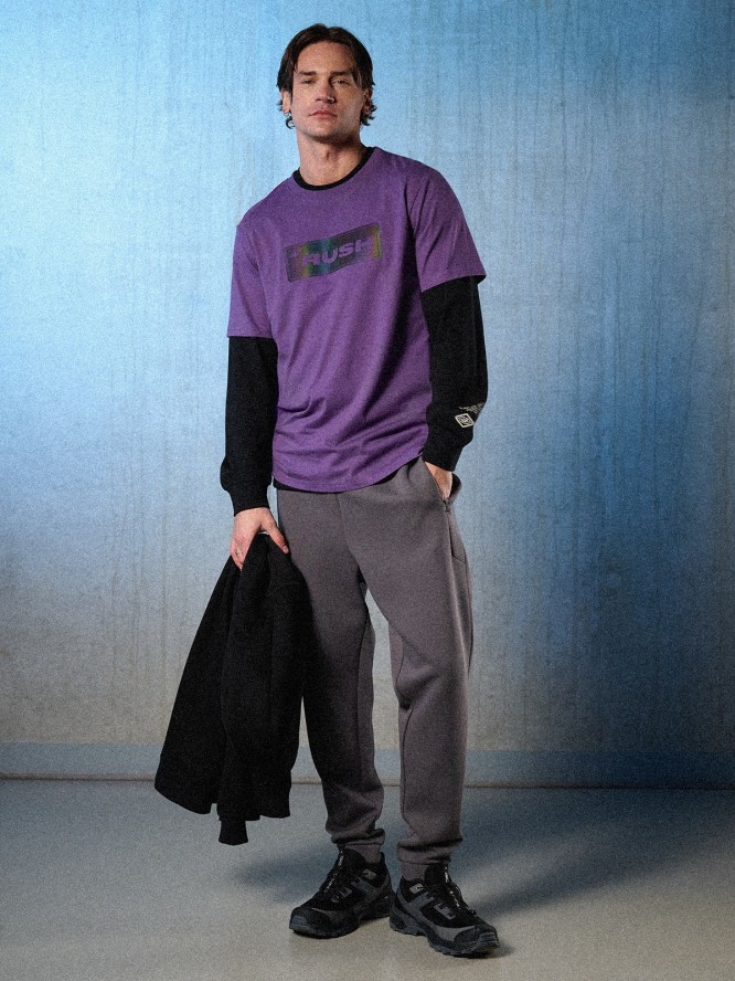 4F T-shirt regular z nadrukiem męski - fioletowa S