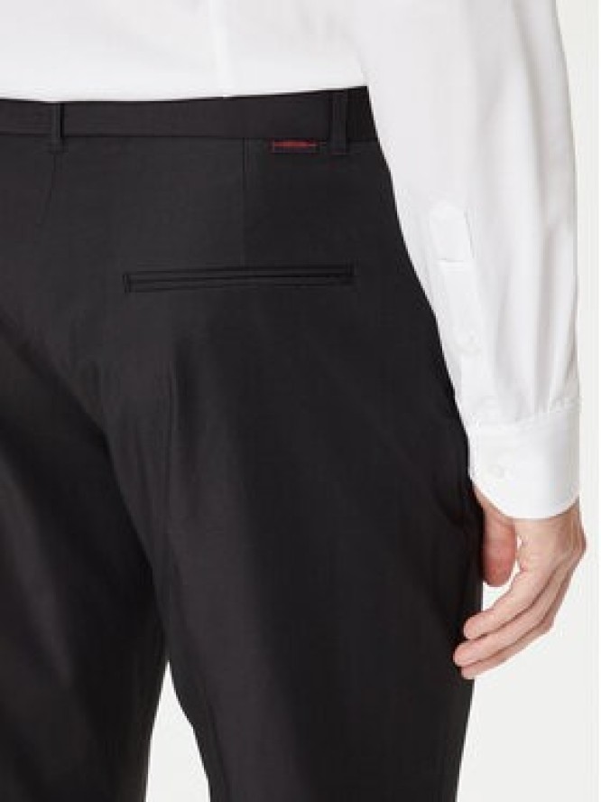 Guess Spodnie materiałowe M4YB01 WG9Z2 Czarny Regular Fit