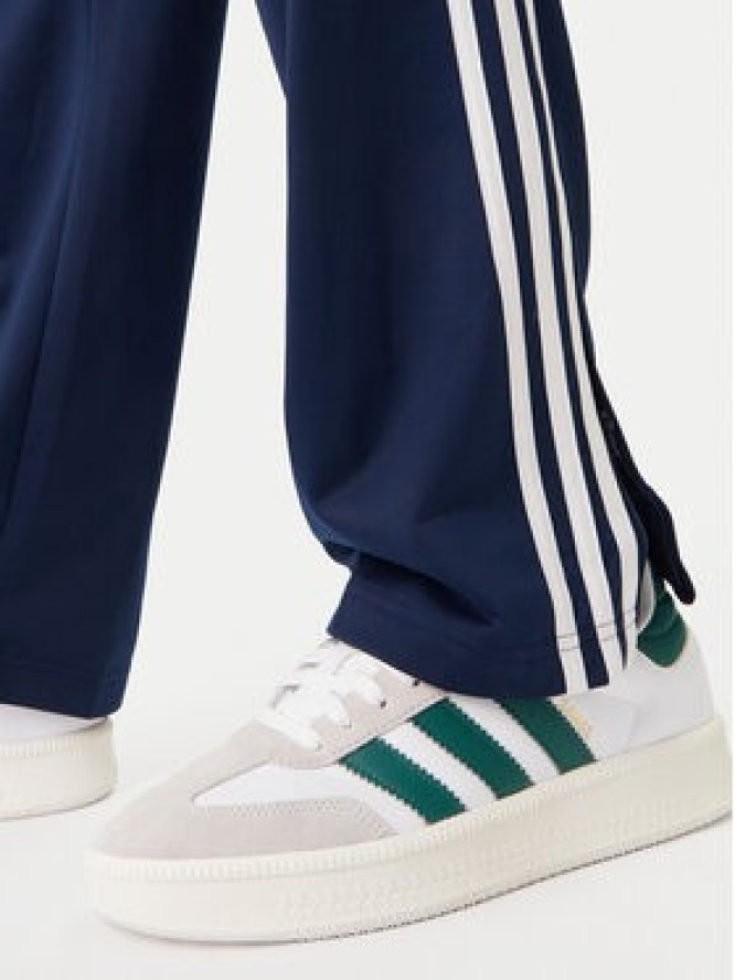 adidas Spodnie dresowe Firebird KD8316 Granatowy Loose Fit