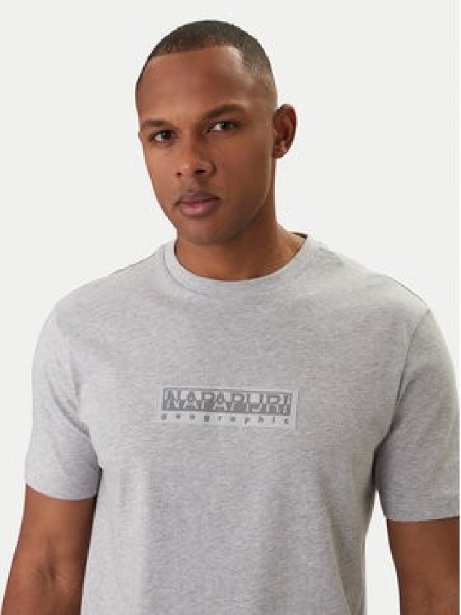 Napapijri T-Shirt S-Box Logo NP0A4IFL Szary Regular Fit
