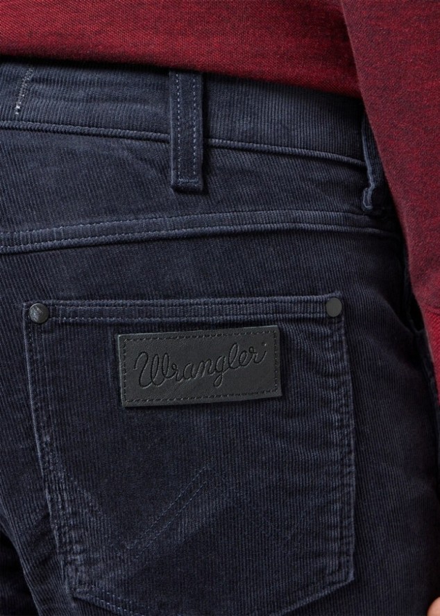 WRANGLER MĘSKIE SPODNIE SZTRUKSOWE GREENSBORO DARK NAVY 112358044 W15Q008616
