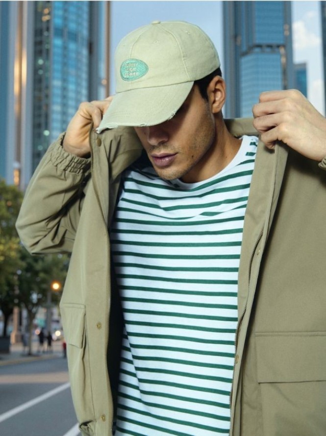 Czapka z daszkiem - beżowy