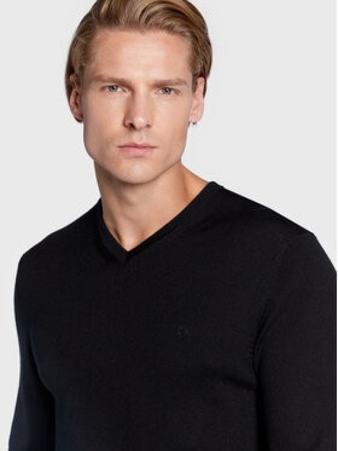 Calvin Klein Sweter Superior K10K110423 Czarny Regular Fit