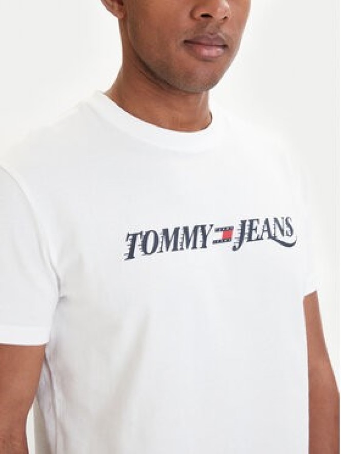 Tommy Jeans T-Shirt DM0DM22548 Biały Regular Fit