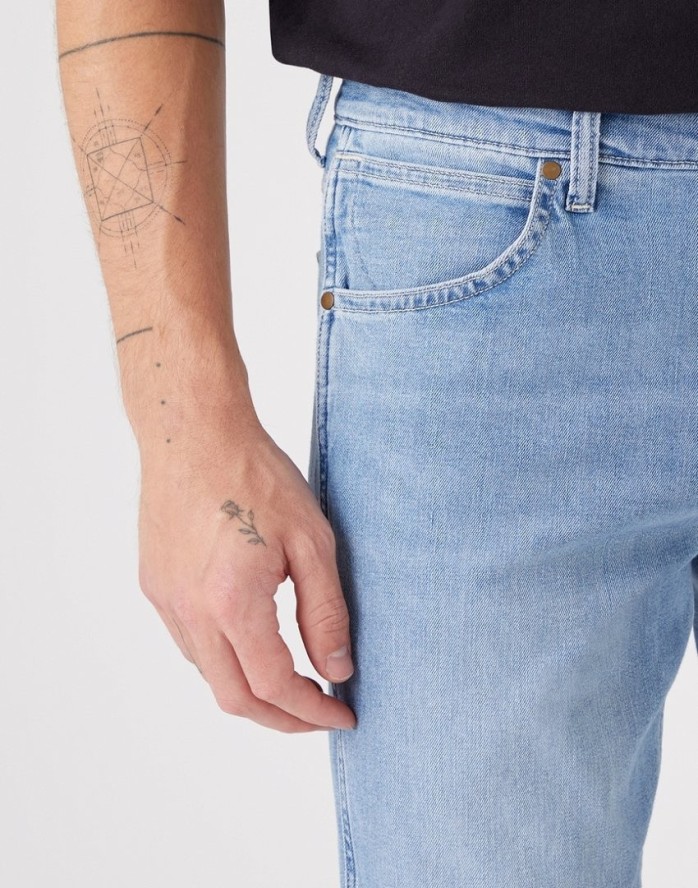 WRANGLER GREENSBORO MĘSKIE SPODNIE JEANSOWE HIGHLITE W15QYJ38T 112145843