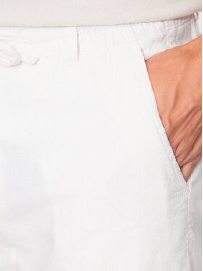 Lindbergh Szorty materiałowe 30-508003 Biały Relaxed Fit