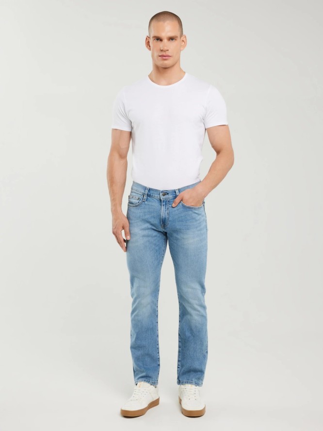 Jeansy męskie dopasowane z przetarciami jasnoniebieskie Tobias 295