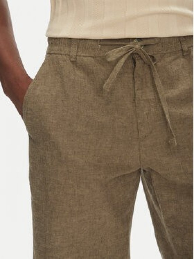 Lindbergh Szorty materiałowe 30-508003 Beżowy Relaxed Fit