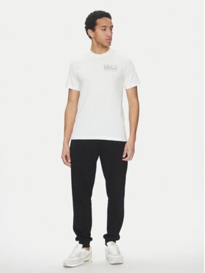 Nike T-Shirt FQ6138 Biały Regular Fit