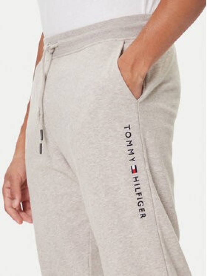 Tommy Hilfiger Spodnie dresowe UM0UM03664 Beżowy Regular Fit