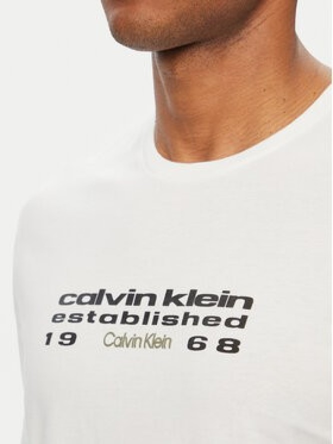 Calvin Klein Jeans T-Shirt SS 30s EU LV04RG800G Biały Regular Fit