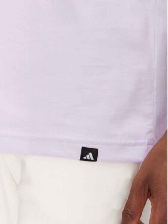 adidas T-Shirt Lounge Slides Graphic Pocket JM0375 Fioletowy Regular Fit