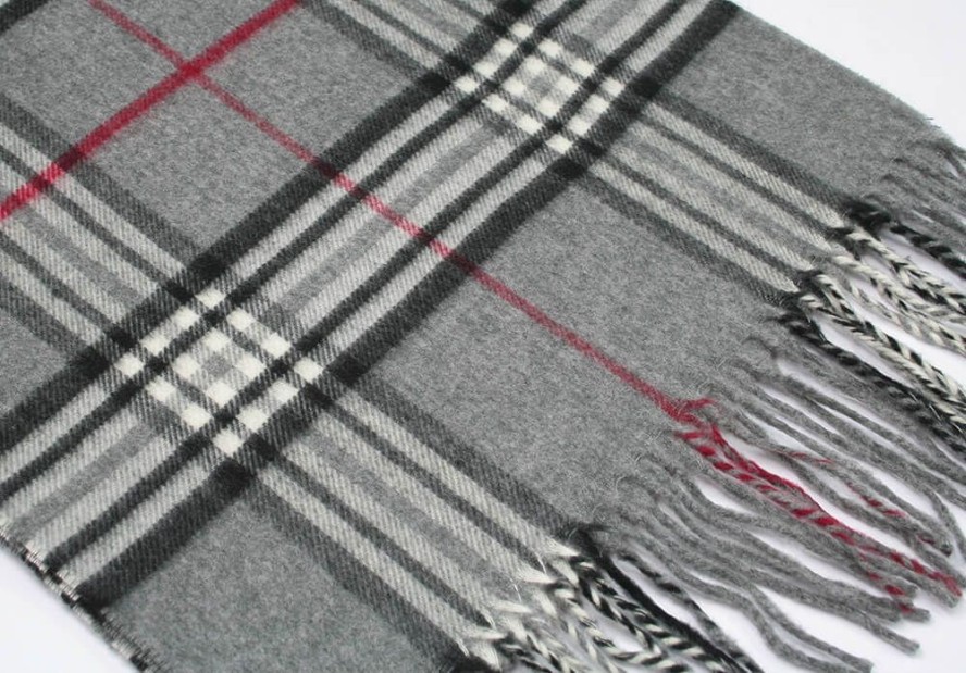 Szalik Szary w Kratkę, Miękki, Delikatny, z Frędzlami, Miękki, Cashmink -V.Fraas