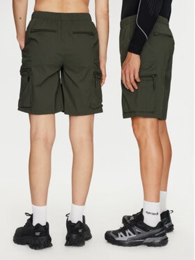 Rains Szorty sportowe Tomar Shorts 19310 Zielony Regular Fit