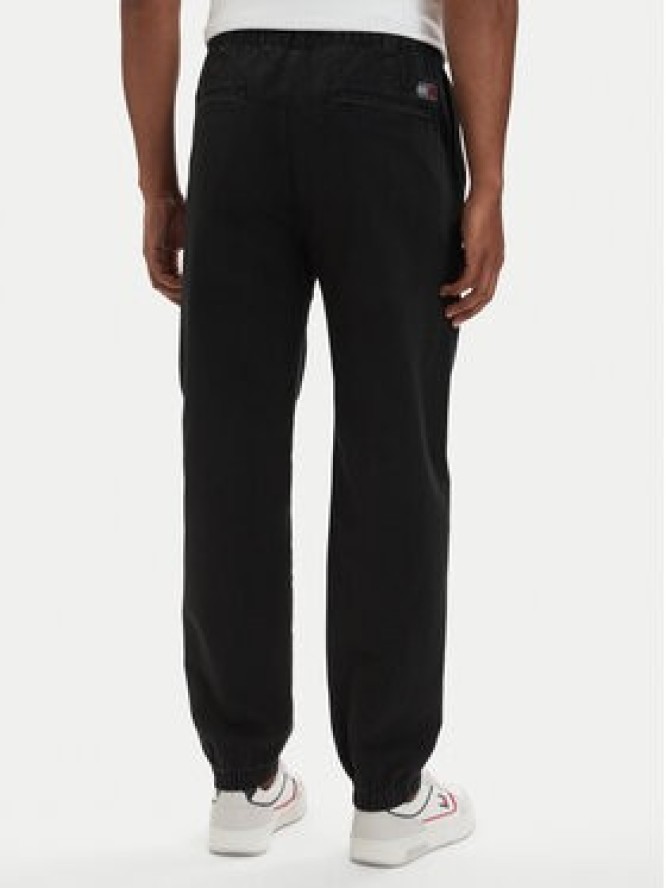Tommy Jeans Joggery DM0DM22819 Czarny Tapered Fit