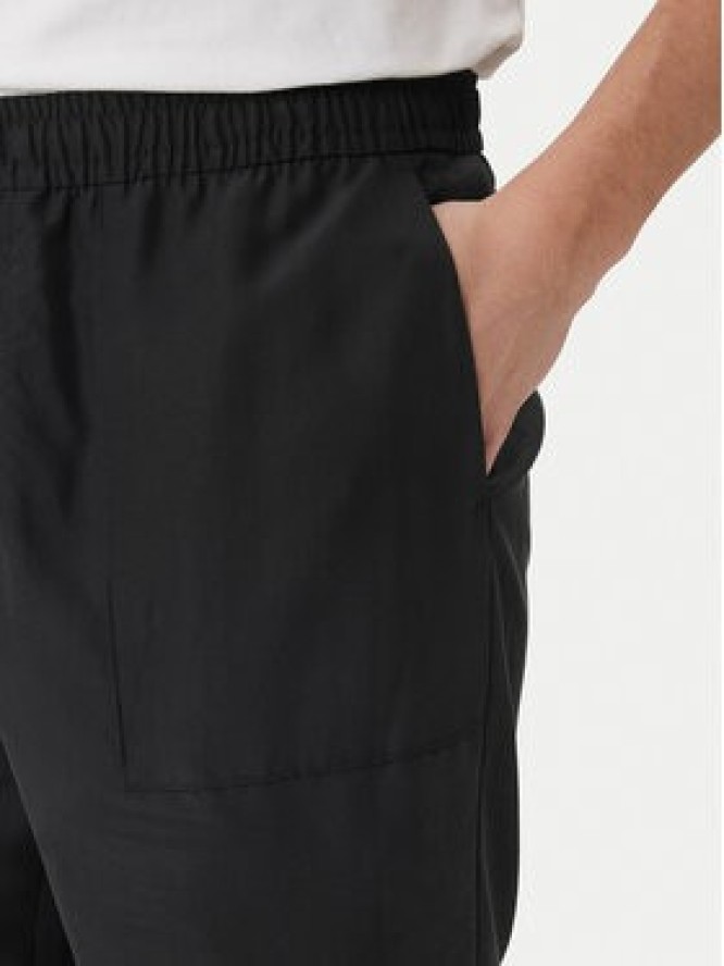 Calvin Klein Szorty materiałowe LV04LF614G Czarny Regular Fit