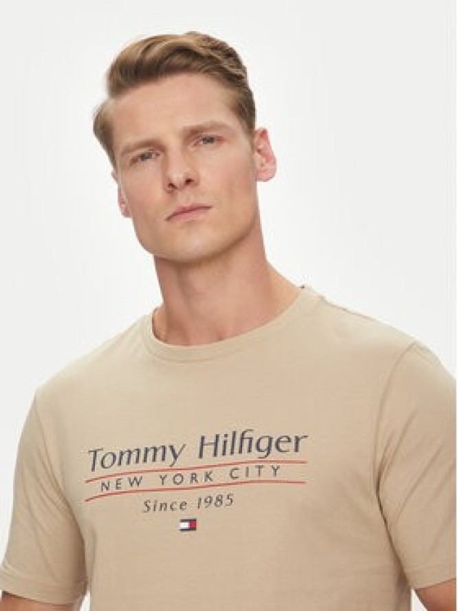 Tommy Hilfiger T-Shirt Center Stack MW0MW38621 Beżowy Regular Fit