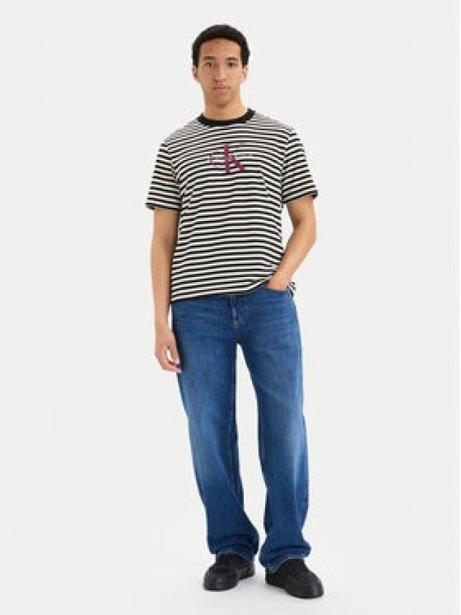 Calvin Klein Jeans T-Shirt SS 20S LV04RD204G Czarny Regular Fit