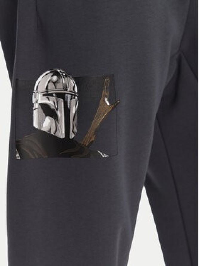 adidas Spodnie dresowe Star Wars The Mandalorian™ JI5724 Szary Regular Fit