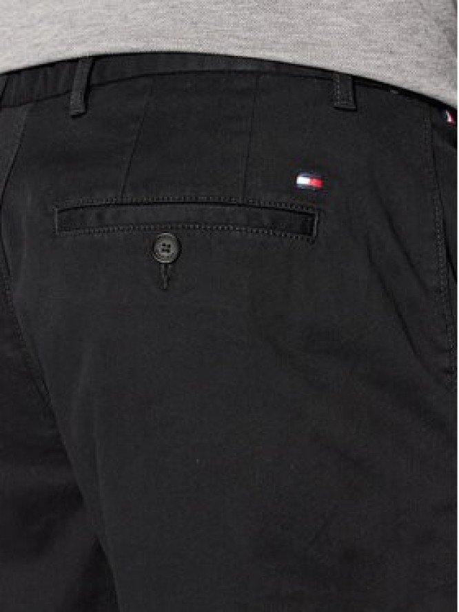 Tommy Hilfiger Szorty materiałowe Brooklyn MW0MW23563 Czarny Regular Fit
