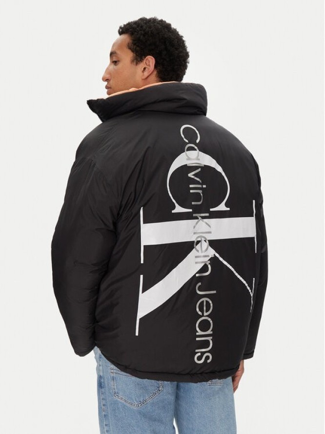 Calvin Klein Jeans Kurtka zimowa 90's J30J324438 Czarny Oversize