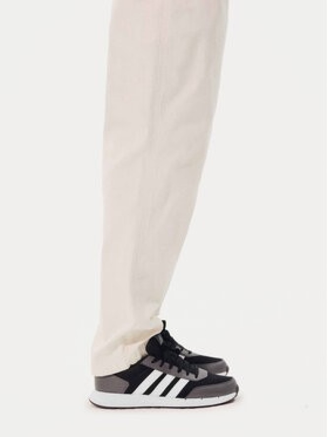 adidas Sneakersy RUN50S IF1553 Czarny