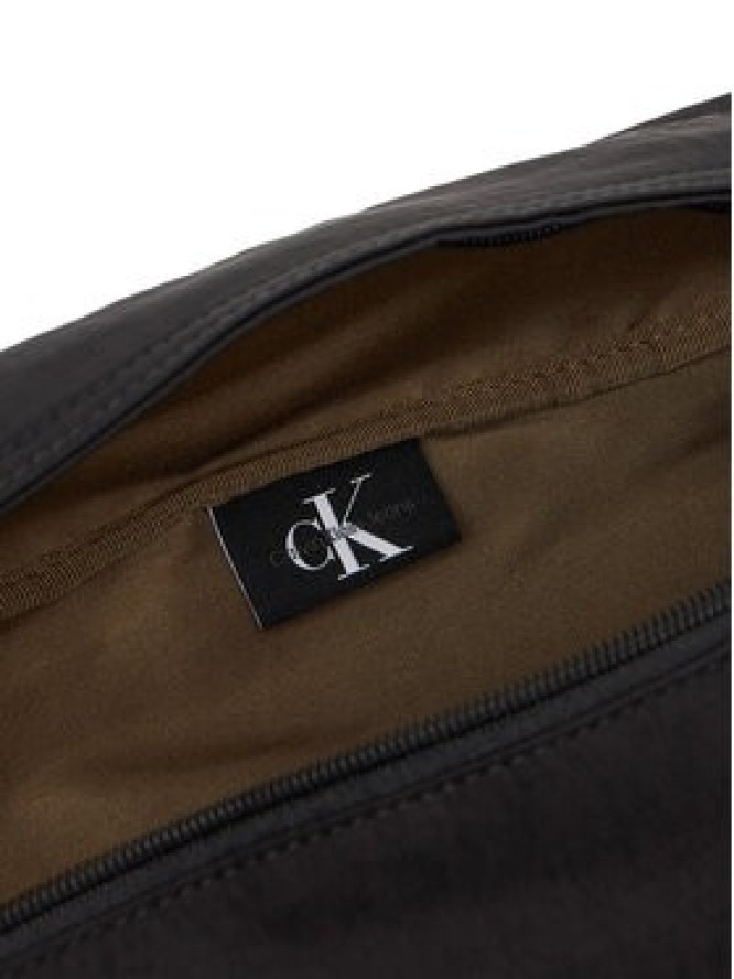 Calvin Klein Jeans Saszetka nerka Metro Nylon Oversized Waistbag LV04G3088G Czarny