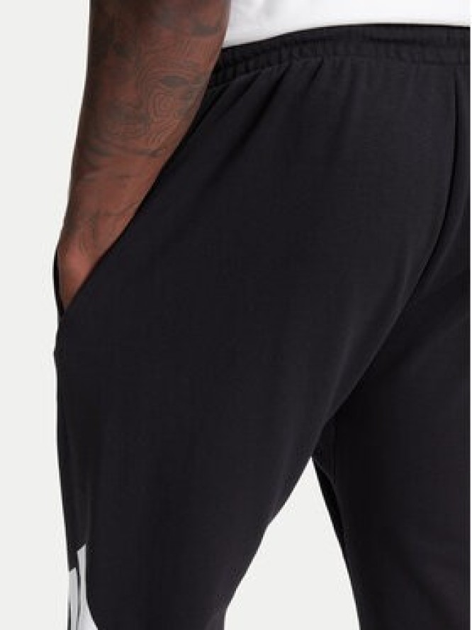 adidas Spodnie dresowe Essentials Big Logo IN6163 Czarny Regular Fit