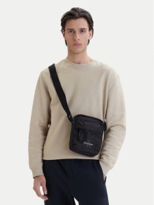 Calvin Klein Saszetka Bold Reporter LV04D3421G Czarny