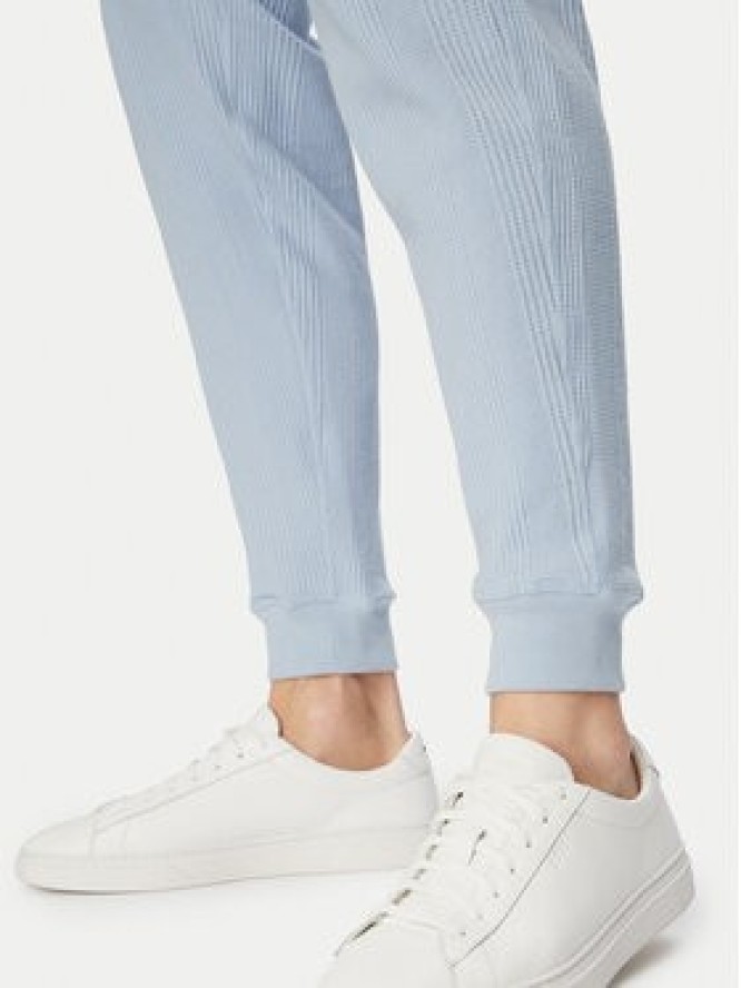 BOSS Spodnie dresowe Structure 50540577 Niebieski jasny Regular Fit