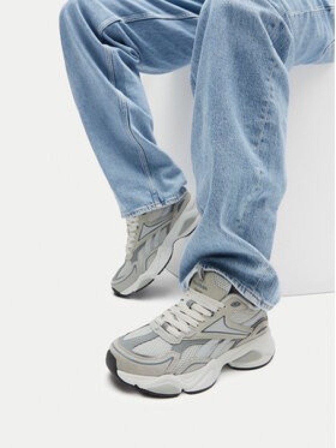 Reebok Sneakersy CHARGE AR30246MSSZ Szary