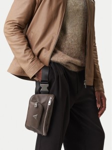 Guess Nerka HMECSA P3332 Brązowy