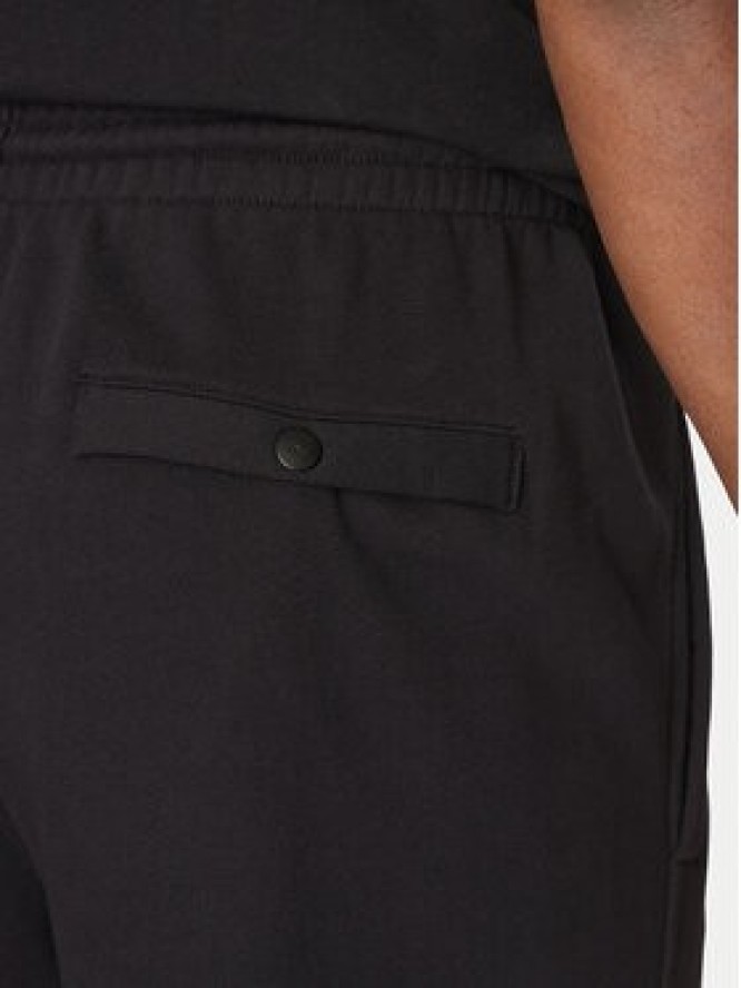 Reebok Spodnie dresowe 100214075 Czarny Regular Fit